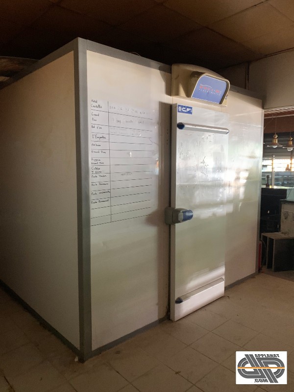 Chambre de pousse boulangerie (± 8m2 au sol) pour echelles