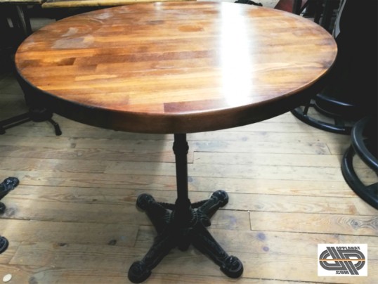 Assortiment 22 Tables De Restaurant Bois Massif Occasion Vendu