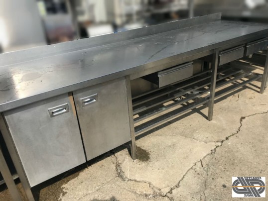 Grande Table Inox Adossee 2m90 Placard Tiroirs Etagere Basse