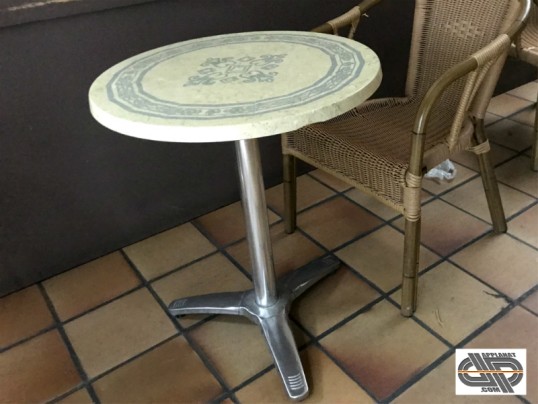 Mobilier Chr Lot De 12 Tables Rondes O 60 Cm Sm France