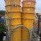Lot de 9 goulottes de chantier à gravats – chaînes incluses – 2 supports en dotation