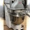 Petit pétrin bras plongeant à variateur de vitesse & Monophasé / proche neuf