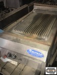 Module grill fonte rainurée Gaz gamme 800 SOLYMAC par BOURGEOIS