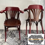 Lot 53 chaises bistrot bois foncé & semi-peintes rouge basque