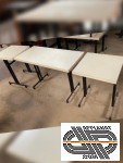 Mobilier rétro : Petit lot de 7 tables plateau formica blanc | bar café bistrot vintage (22 places)