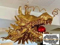 Déco asiatique : plafonnier géant dragon chinois doré 