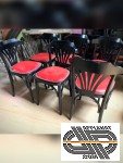 Lot 19 chaises noires et rouges | ambiance bistrot saloon Vintage 