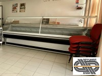 Banque réfrigérée : comptoir froid ventilé 3m00 – réserve 3 portes – ZOIN NEPAL