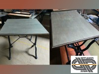 Lot 35 tables CHR 90 places | piètements metal bistrot (TBE) & plateaux bois 70 cm (à raffraichir)