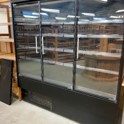 Frigo mural vertical positif 3 portes EXKAL | Prof. 70 cm H 2m04 | Groupe logé | 2020