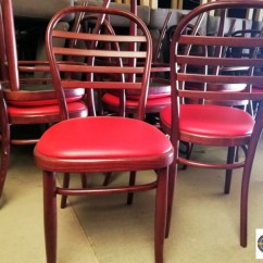 Mobilier CHR : Lot 12 chaises de restauration en bois
