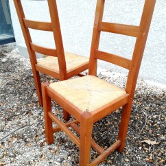 Lot 45 chaises - bois massif - assise paille