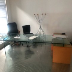 Bureau angle de direction en L – plateau en verre 