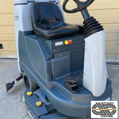 Autolaveuse de sol professionnelle autoportée • NILFISK BR 855