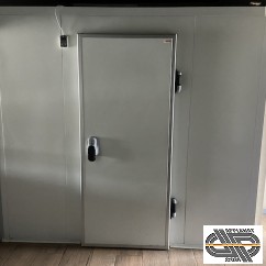 Chambre froide positive ( ≈ 10 m3) à groupe monobloc Mono/230V + portique boucherie
