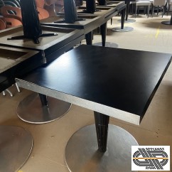x15 guéridons CHR plateau noir & pied design à base inox extra plate
