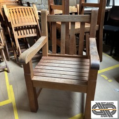 Lot de plus de 40 chaises bois naturel 'appuis sur table' occasion