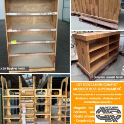 Lot : gondoles magasin en bois + présentoir en bois + comptoir d'accueil en bois