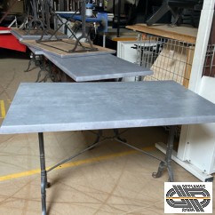 Lot 8 tables bistrot intérieur / extérieur | Plateaux gris Werzalit 110 x 70 cm décors Béton