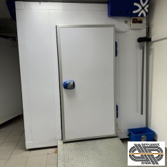 Chambre froide négative ± 6m2 au sol & 11m3 brut interne