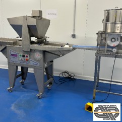 Hamburgatrice CRM PLANUS 2002 & enrobeuse paneuse GASER PRATIC-240 