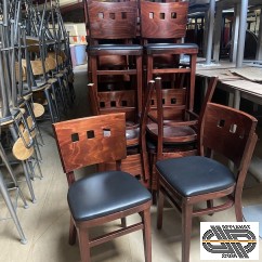 Chaises bistro bois & cuir synthétique | lot à liquider en gros ( 42 sièges dont 4 hauts )