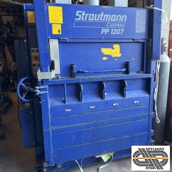 Presse à balles STRAUTMANN grosse capacité