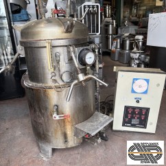 Autoclave de stérilisation en inox , modèle 50 4/4 4AS AURIOL