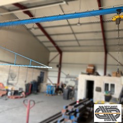 Pont roulant d'atelier ± 10m00 avec palan YALE double chaîne 1 tonne