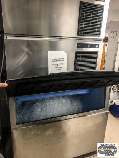 Gros ensemble de production de glaçons Hoshizaki d'ocaasion 