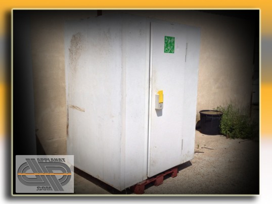 Chambre froide positive (+/- 2,70 M3)
