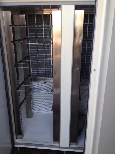 Armoire frigo 1400 litres format pâtissier - UNIFRIGOR –  AGP 2D 142