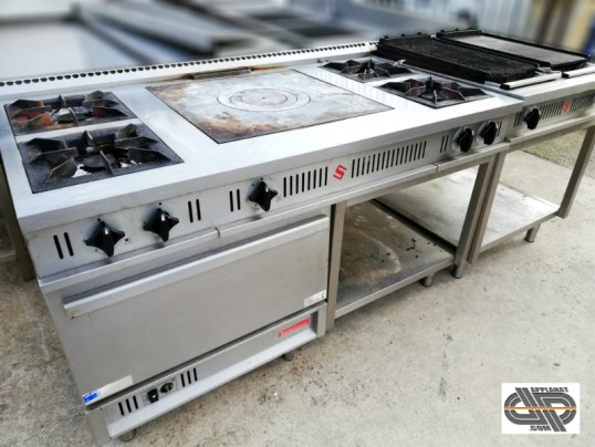 Piano de cuisson professionnel d occasion SOLYMAC 4 feux CDF four et grill