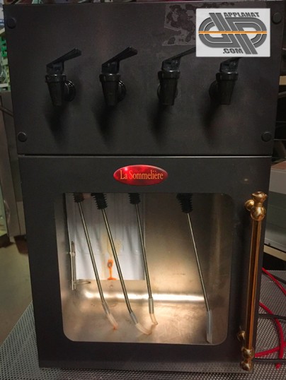 Distributeur à vin au verre d'occasion La Sommelière CV4F