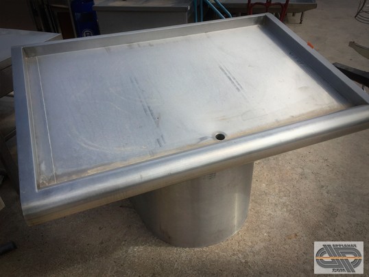 petit banc a poisson basique 1m50 en inox