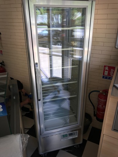 Vitrine verticale à 4 côtes vitres  pour surgelés (2016) TECFRIGO 