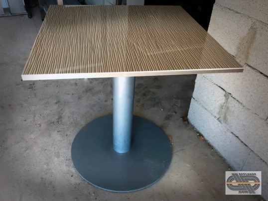 Lot de 14 tables restaurant plateau slim motif sable résine haute densité vitrifié