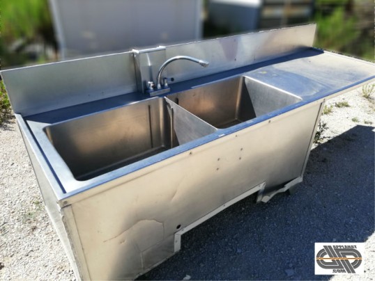 Plonge inox 2 bacs professionnelle