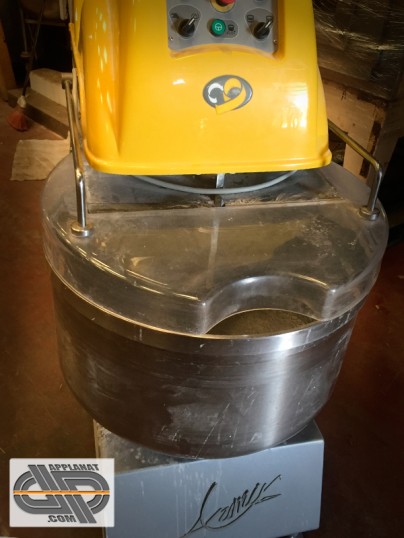 Pétrin spirale 150 litres d'occasion