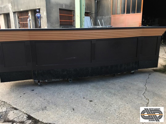 comptoir de bar 420 cm d'occasion