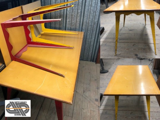 Petit lot 6 tables de restaurant formats divers (idéal déco ethnique)