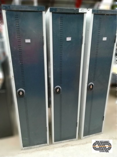 Vestiaire une porte industrie salissante