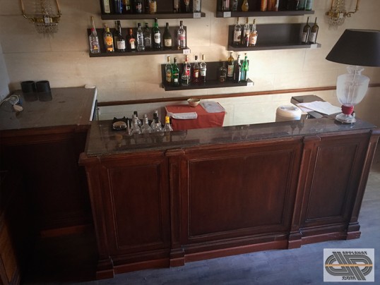 Petit comptoir de bar retro chic