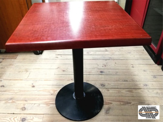 table chr d'occasion professionnelle sm-france 60 x 60 cm