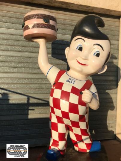mascotte Bob's Big Boy statue résine 2m40 vendue d'occasion 