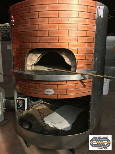 Four à Pizza d'occasion marque AMBORGI modèle AMALFI version en  130 cm avec brûleur GAZ