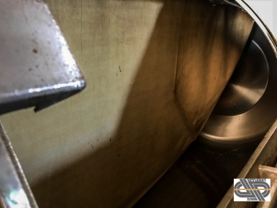 Tambour lisse à membrane de pressoir à raisin pour production de vin en secteur viticole et vinicole