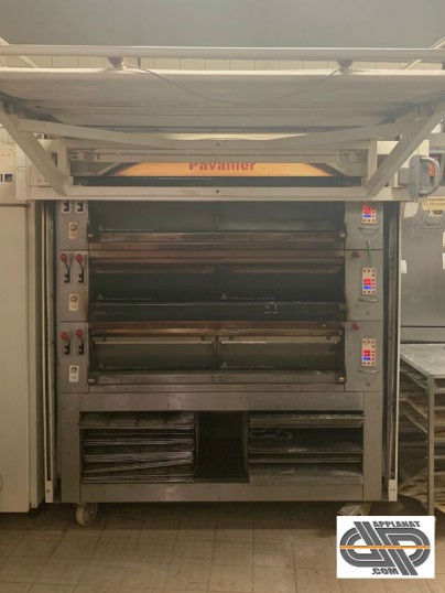 Four de boulangerie d'occasion PAVAILLER - RUBIS NEO 4 avec enfourneur suspendu