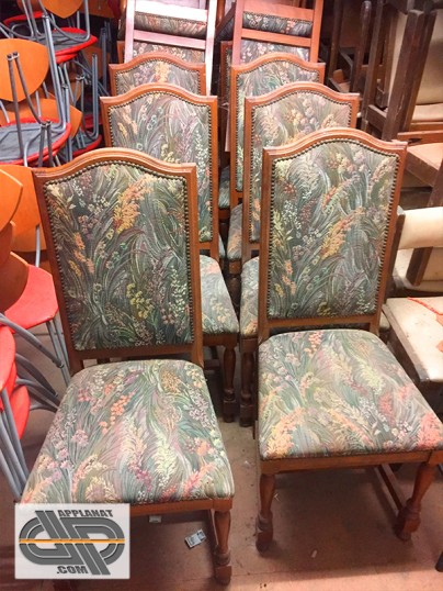 Lot de 26 chaises vintages d'occasion