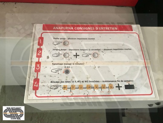 traceur imprimante ANAPURNA L 5909/800 - AGFA détail sur boitier consignes d'entretien